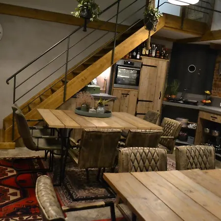 Aan De Beek Арсен