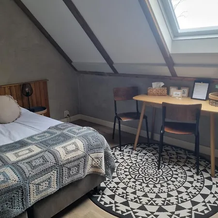 Aan De Beek Отель типа 