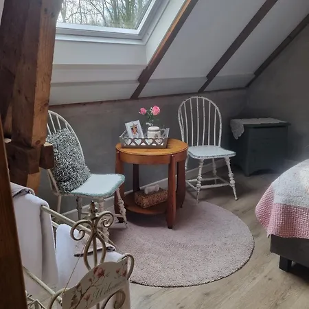 Bed & Breakfast Aan De Beek