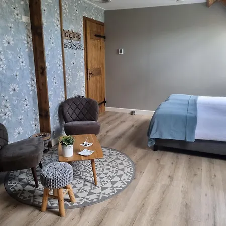 Bed & Breakfast Aan De Beek *