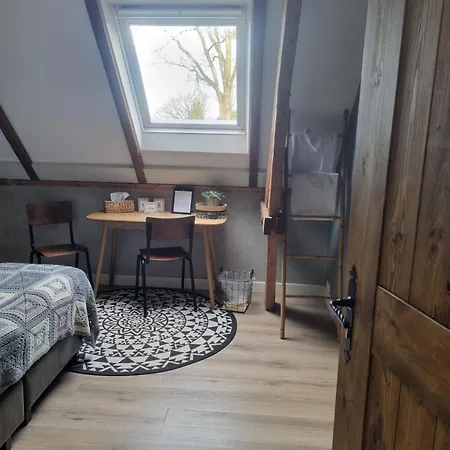 Bed & Breakfast Aan De Beek