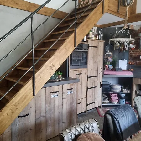 Aan De Beek Bed & Breakfast Arcen