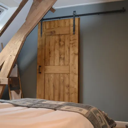 Bed & Breakfast Aan De Beek *