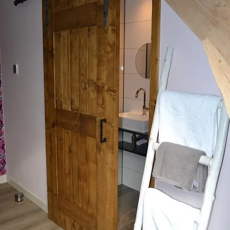 Aan De Beek Отель типа 