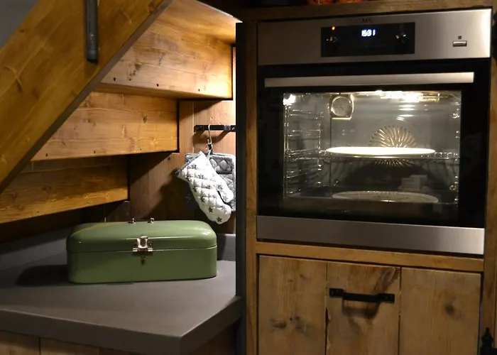 Aan De Beek آرسين