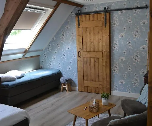 Aan De Beek آرسين