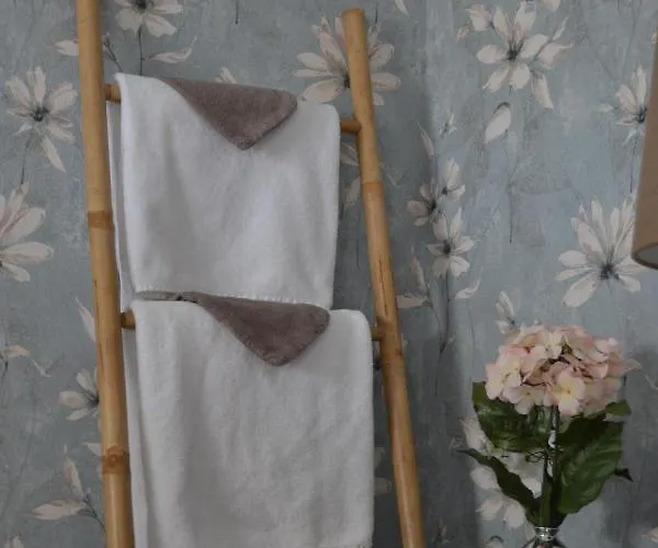 Aan De Beek * آرسين