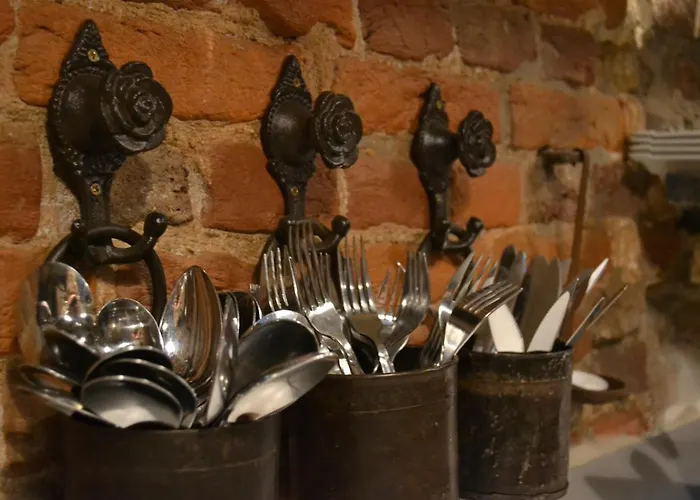 Aan De Beek Bed & Breakfast