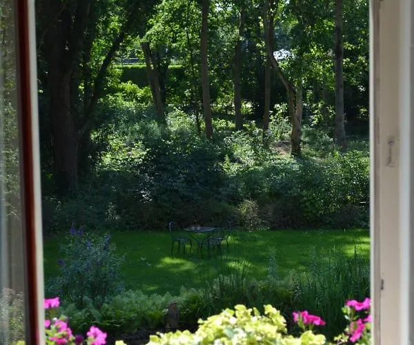 Bed & Breakfast Aan De Beek *