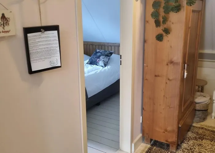 Aan De Beek Bed & Breakfast Arcen