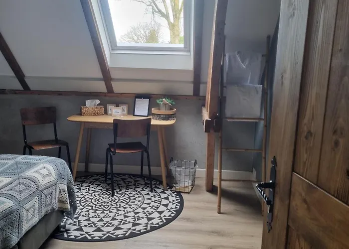 Bed & Breakfast Aan De Beek