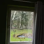 Aan De Beek Bed & Breakfast